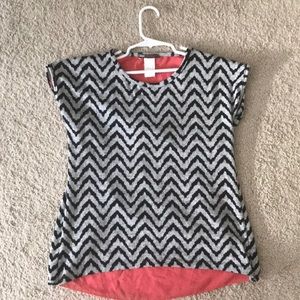 Stripped Top With Bow Pattern At Back